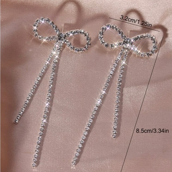 1Pair Rhinestone Bow Shaped Stud Drop Earrings - Picture 3 of 4